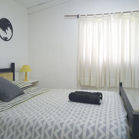 Steve'S House Bed & Breakfast Puerto Iguazú Eksteriør bilde